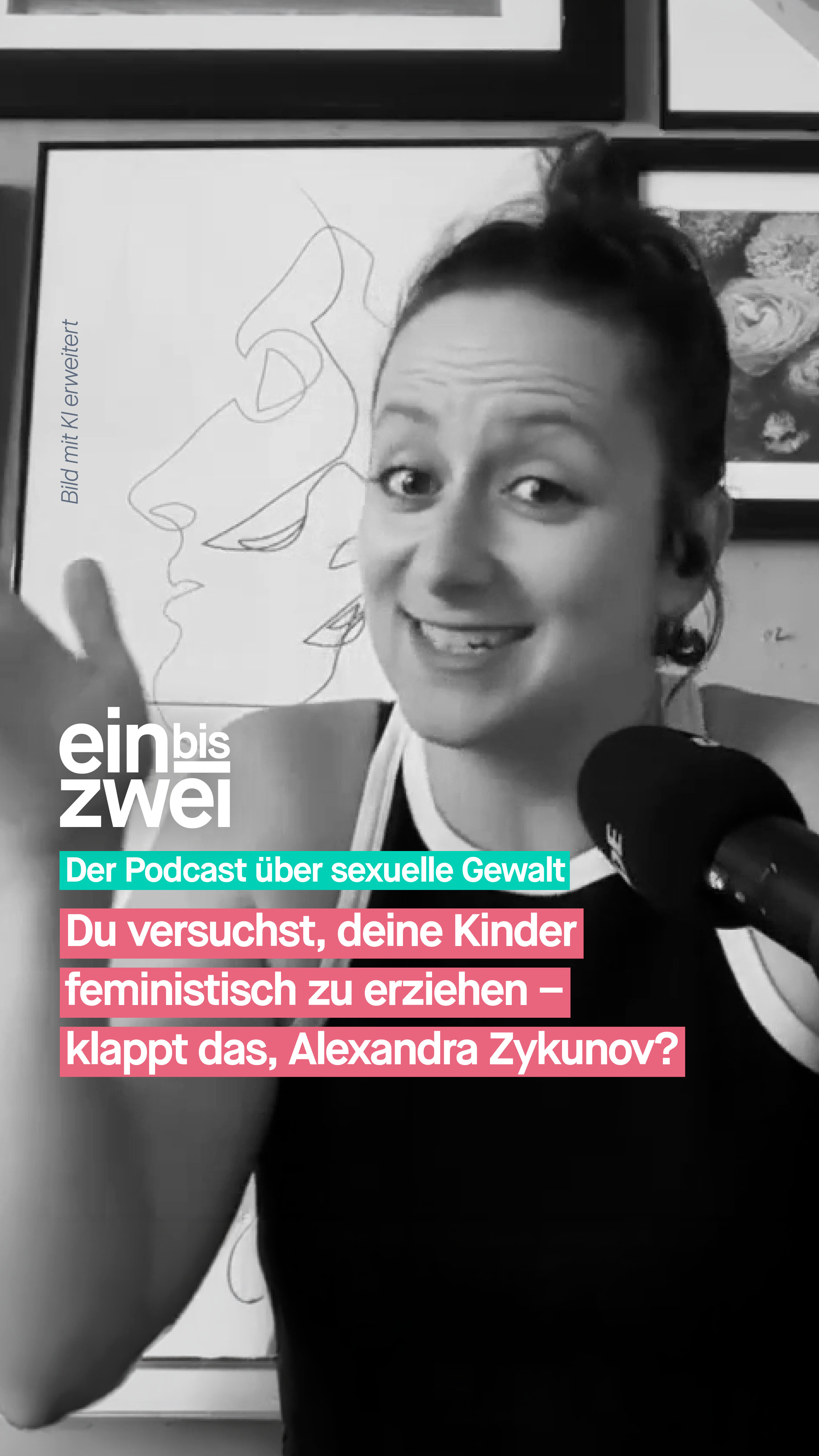 „Was sind Pornos und wenn dort alles Fake ist, warum gibt es sie dann überhaupt?“ Oder: „Soll mein Lieblingsspieler jetzt nie mehr Fußball spielen, nur weil er EINmal eine Frau geschlagen hat?“ Das sind Fragen, die Kinder stellen, gern auch an der Supermarktkasse und selten, wenn man vorbereitet ist. 

Alexandra Zykunov ist Autorin, Journalistin und Spiegel-Kolumnistin. Sie schreibt über Feminismus, Care-Arbeit und das, was Gleichberechtigung im Alltag wirklich bedeutet. Ihr neues Buch hat den schönen Titel: „Aber patriarchale Kackscheiße darf man schon sagen, oder? Wie ich versuche, meine Kinder feministisch zu erziehen – und ständig daran scheitere“. In ihrem neuen Buch beantwortet sie genau solche herausfordernden Fragen ihrer Kinder. Ihr Sohn wird dieses Jahr 13, ihre Tochter ist noch in der Grundschule. Und je größer die Kinder werden, desto weniger wiederholen sie einfach das, was ihre Eltern sagen. Irgendwann kommen Peergroup, Social Media, Fußballidole, die Frauen schlagen. Alexandras Recherche für das Buch zeigt trotzdem: Das, was die Eltern mitgeben, hat mehr Einfluss als oft gedacht – aber nur unter bestimmten Voraussetzungen. 

Mit ihr sprechen wir darüber, wie man mit Kindern über Consent, den eigenen Körper und Grenzen redet und was man tut, wenn der Alltag, das Umfeld und Social Media einem immer wieder dazwischenkommen. 

🎧 Erfahrt mehr in der aktuellen Folge von #einbiszwei. 

🔗 ubskm.de/folge148 
Den Link findet ihr in unserer Bio. 

#UBSKM #Podcast #GemeinsamGegenMissbrauch #Missbrauchsbeauftragte