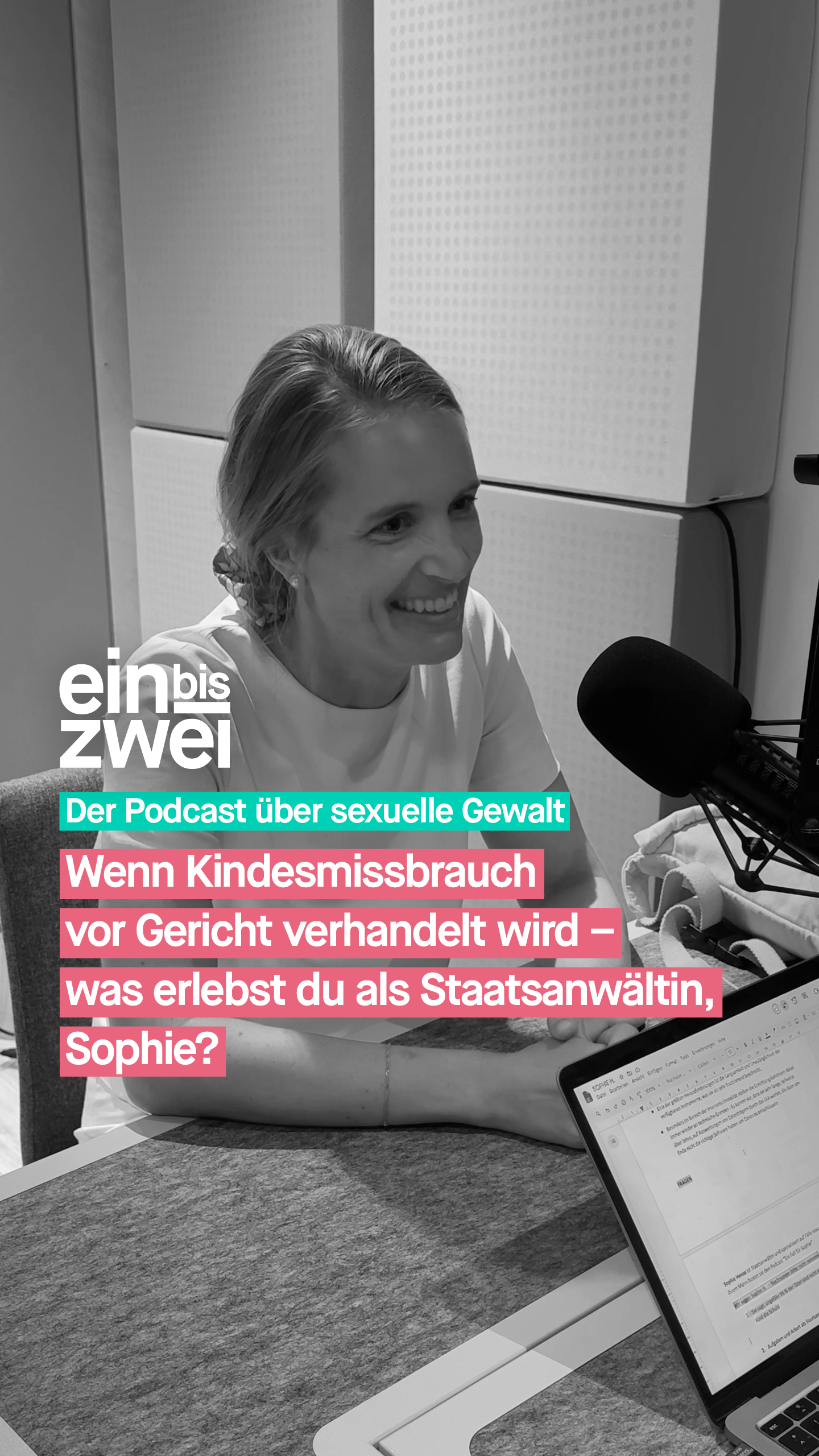 „Ich weiß nicht, wo das Problem ist. Das ist doch mein eigenes Kind.” Solche und ähnliche Sätze hört Sophie H. immer wieder, und zwar von Tätern oder Täterinnen vor Gericht, wenn es darum geht, dass ein Kind missbraucht wurde. Sophie ist Staatsanwältin. Sie leitet die Ermittlungen, wenn Anzeige wegen sexueller Gewalt erstattet wird. Sie begleitet Vernehmungen, gibt Gutachten in Auftrag, liest Protokolle und sie beurteilt, ob eine Aussage glaubwürdig ist. 

Angeklagte und Zeug*innen trifft die Staatsanwältin in den meisten Fällen erst vor Gericht persönlich. Sie begleitet den Prozess, stellt Fragen und auch wenn das Urteil gesprochen ist, ist der Job noch nicht vorbei. Die Staatsanwaltschaft entscheidet im Strafvollzug mit: Darf jemand früher entlassen werden? Wird Hafturlaub gewährt? 

Sophie arbeitet in einem Fachdezernat für sexuelle Gewalt und behandelt alles, von sexueller Belästigung bis zu schwerem Missbrauch.  Die Fälle, die bei ihr landen, sind besonders herausfordernd, denn häufig gibt es nur einen einzigen Zeugen oder eine einzige Zeugin: das Kind selbst. Dann wird es schwierig: Eine zu suggestive Frage bei der Vernehmung kann eine Aussage unverwertbar machen und damit das gesamte Verfahren gefährden. Viele Betroffene müssen das Erlebte immer wieder von vorne erzählen und am Ende reicht es trotzdem oft nicht für eine Verurteilung. Die Beschuldigten, die Sophie erlebt, sind zum Großteil nicht einsichtig – immer wieder geben sie auch den Kindern die Schuld. Für die Arbeit im Fachbereich gibt es weder verpflichtende Schulungen noch Supervision. Sophie macht den Job trotzdem mit Herzblut. Und nebenbei erklärt sie mit ihrem Mann im Podcast „Ein Fall für Sophie", wie Justiz wirklich funktioniert. Warum sie das macht und wie Täter und Täterinnen vor Gericht auftreten, berichtet Sophie jetzt bei einbiszwei. 

🎧 Erfahrt mehr in der aktuellen Folge von #einbiszwei. 
🔗 ubskm.de/folge152 

Den Link findet ihr in unserer Bio. 

#UBSKM #Podcast #GemeinsamGegenMissbrauch #Missbrauchsbeauftragte