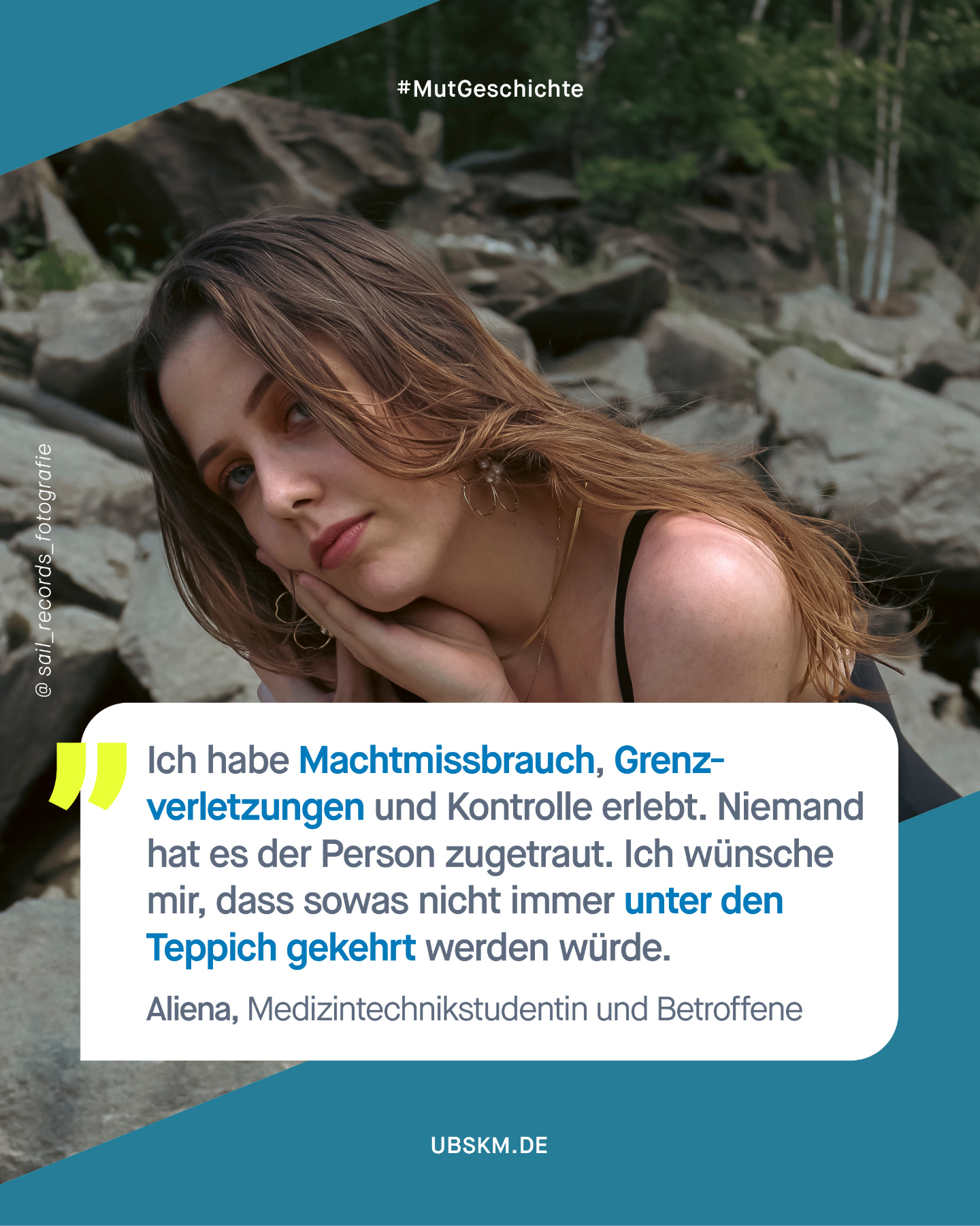 !B Content Note (CN) Sexuelle Gewalt. Diese Inhalte können belastend und retraumatisierend wirken. 

Alienas Geschichte zeigt, wie schwer es ist, Grenzverletzungen zu erkennen – besonders wenn die Tatperson aus der eigenen Familie stammt. Sexualisierte Gewalt beginnt nicht immer dort, wo viele sie vermuten. Sie kann ohne Penetration stattfinden. Sie kann mit Macht, Scham, Liebesentzug und Manipulation arbeiten. 

Aliena wird beim Duschen beobachtet, ihr werden früh Dessous gezeigt und gekauft, sie wächst in einer sexualisierten Umgebung auf. 

Die Tatperson wird nach außen von ihrem Charme geschützt, denn niemand vermutet etwas. Aliena wird als „faul“, „seltsam“ oder „schwierig“ abgestempelt, statt dass jemand fragt: Was brauchst du? Was passiert bei dir zuhause? 
 
Aliena versucht sich einer Vertrauenslehrkraft anzuvertrauen, findet aber keine Worte für das, was ihr zuhause passiert. Die Lehrkraft verschafft ihr einen Therapietermin, doch am Tag des Termins schneit es und die Praxis hat spontan zu. Danach passiert nichts mehr und niemand spricht mit Aliena über das Erlebte. 

Sie zieht mit 16 Jahren aus und geht zur Therapie. Sie baut sich ein stabiles Umfeld auf. Sie hat entschieden, nicht mehr leise zu sein. Ihre Geschichte gehört zu ihr, aber sie definiert nicht ihren Wert. 

Für Aliena bedeutet Trauma nicht, dass kein gutes Leben möglich ist. Es bedeutet für sie oft nur, dass jemand härter kämpfen musste, um es sich aufzubauen. Und genau darin liegt der Mut. Sie wünscht sich vor allem, dass Menschen damit aufhören, vorschnell zu urteilen und besser hinsehen. Sie müssen Betroffenen Raum geben – ohne sie zu bemitleiden. 

Und sie wünscht sich, dass Menschen öfter nachfragen: Denn Kinder erzählen selten beim ersten Versuch alles. Vertrauen entsteht nicht durch eine einzelne Nachfrage. Es entsteht durch wiederholtes, ehrliches Interesse. Durch Sätze wie: „Du kannst dich immer an mich wenden.“ Und durch das Aushalten von dem, was man hört. 

Wir danken dir, @aliena_bartl​! Dafür, dass du Menschen sichtbar machst, die oft keine Stimme haben und dass du deine Sicht mit uns teilst. 

#Missbrauchsbeauftragte #MutMachen #SchweigenBrechen #Mutgeschichte