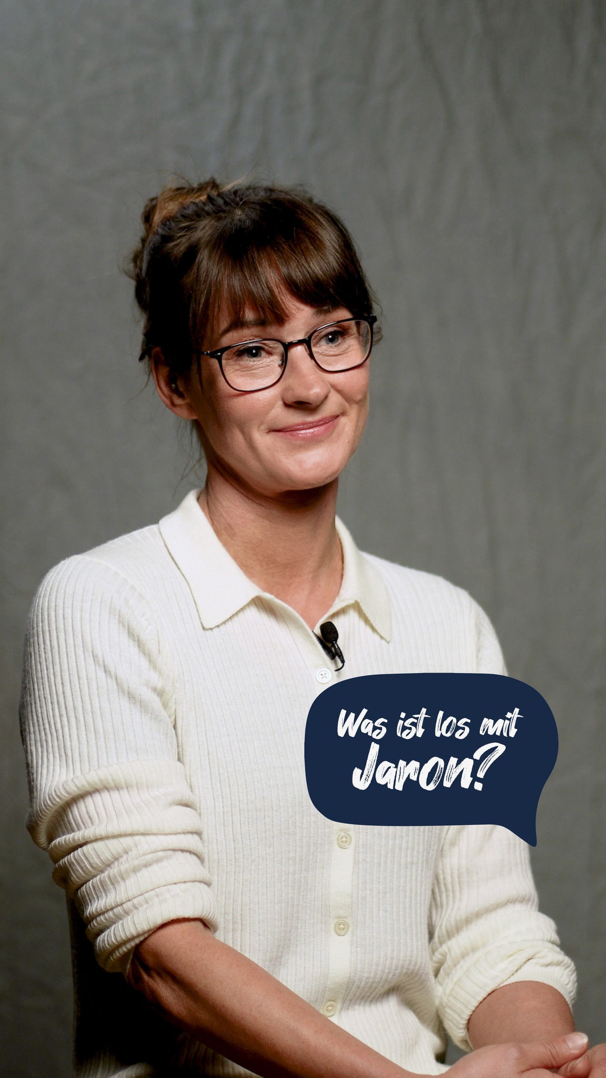 Ein bis zwei Kinder pro Schulklasse sind von sexueller Gewalt betroffen. Damit du als pädagogische Fachkraft Missbrauch erkennst und Kindern helfen kannst, brauchst du Wissen über Prävention, Täterstrategien und klare Schritte für den Umgang mit Verdachtsfällen. 

Die kostenlose Online-Fortbildung „Was ist los mit Jaron?" bietet einen einfachen und praxisnahen Einstieg in das Thema, entlang an authentischen Beispielen aus dem Schulalltag. 

Die Fortbildung ist in allen Bundesländern offiziell anerkannt und wird mit einer Teilnahmebescheinigung abgeschlossen. 
 
👉 Starte jetzt kostenlos auf was-ist-los-mit-jaron.de 

#UBSKM #Prävention #Kinderschutz #LehrerLeben #WasIstLosMitJaron